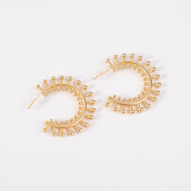 Orecchini semplici e versatili in materiali misti-3