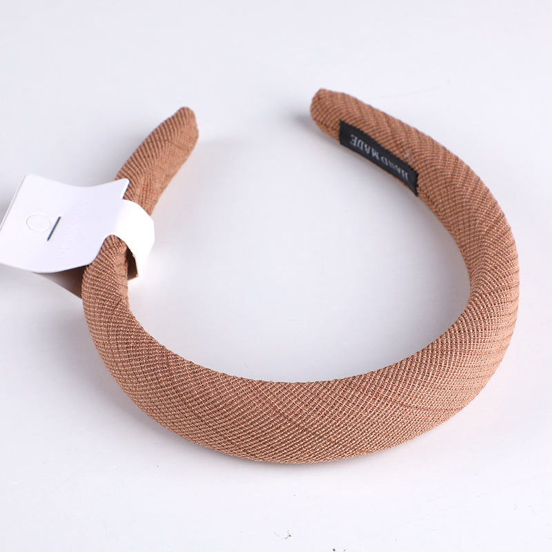 Cerchietto per capelli alta a teschio a scacchi scuri