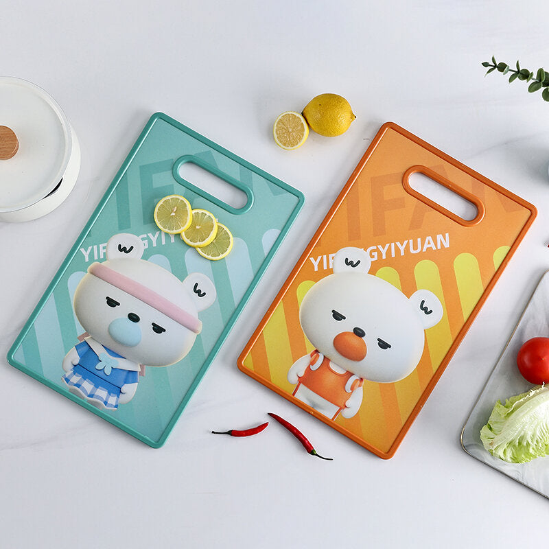 Tagliere di frutta colorato a cartoni animati