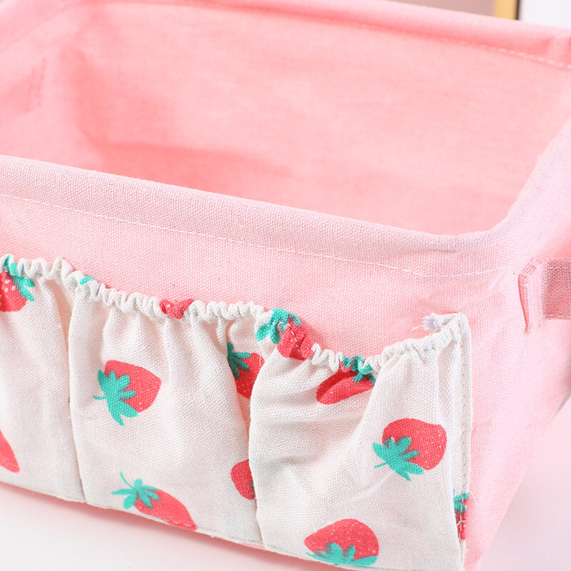 Scatola quadrata da tavolo alla fragola con tasche