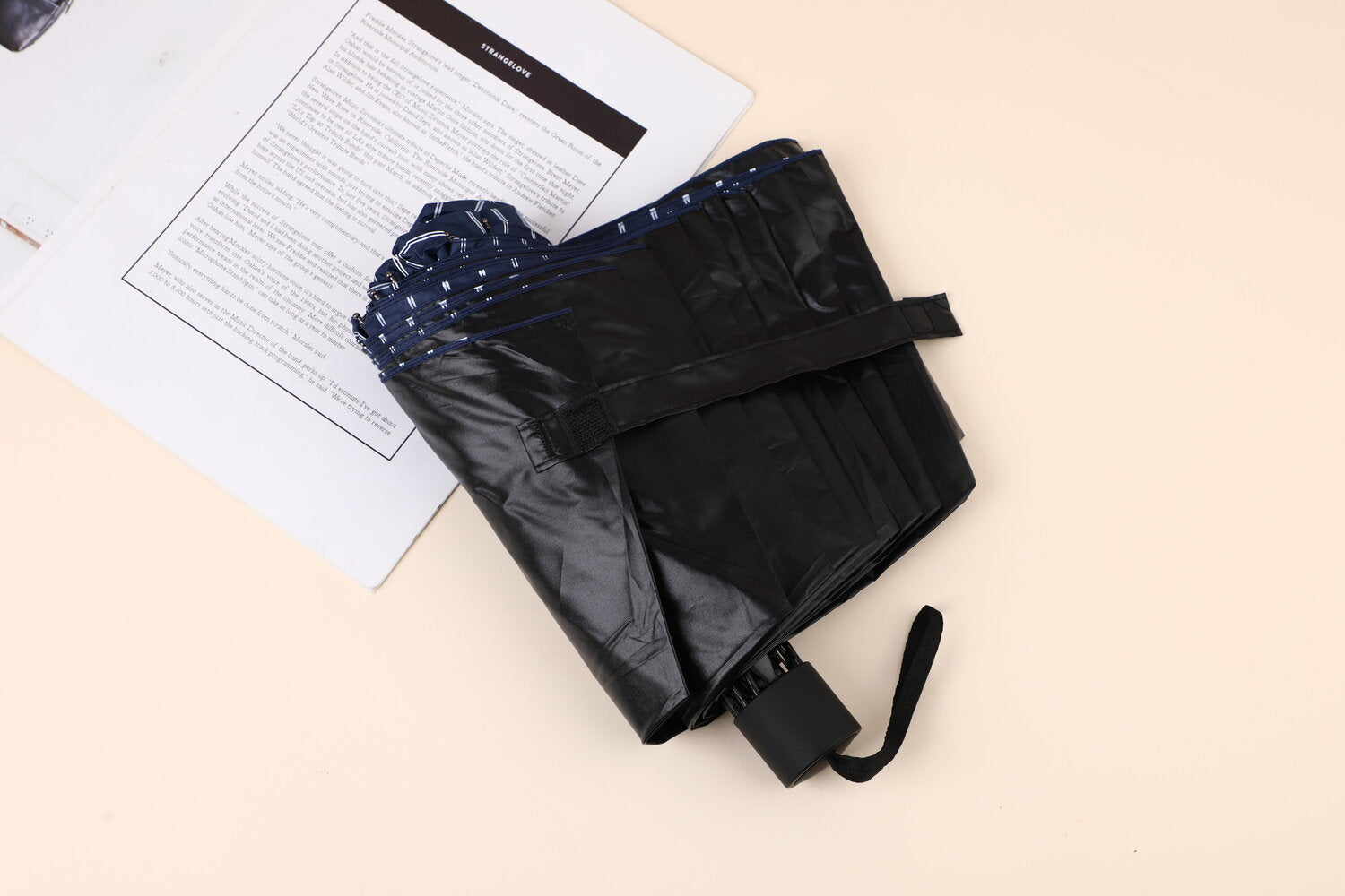 Ombrello parasole in vinile a 3 pieghe Plus