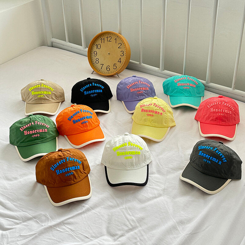 Berretto da baseball per bambini ad asciugatura rapida con lettere e numeri inglesi 1995-nero