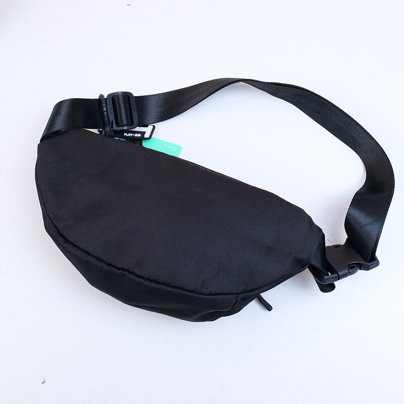 Marsupio sportivo con graziosi occhi grandi