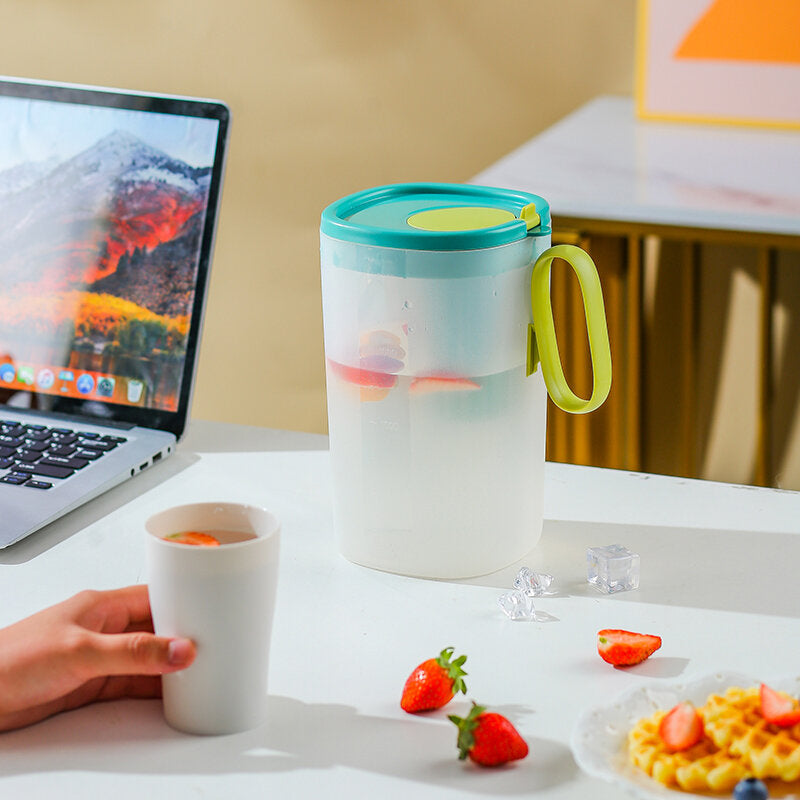 Caraffa colorata per acqua fredda-2200ml