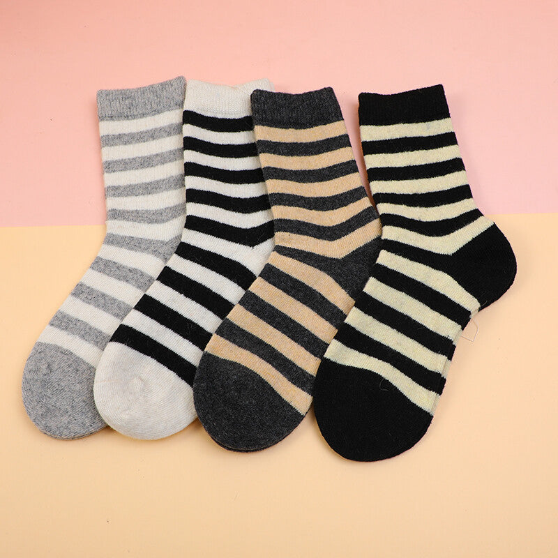 Calzini a metà polpaccio da donna a righe classiche