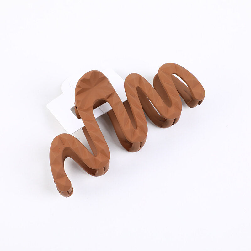 Pinzette ad artiglio per capelli in acrilico color tè latte ondulato-1pz