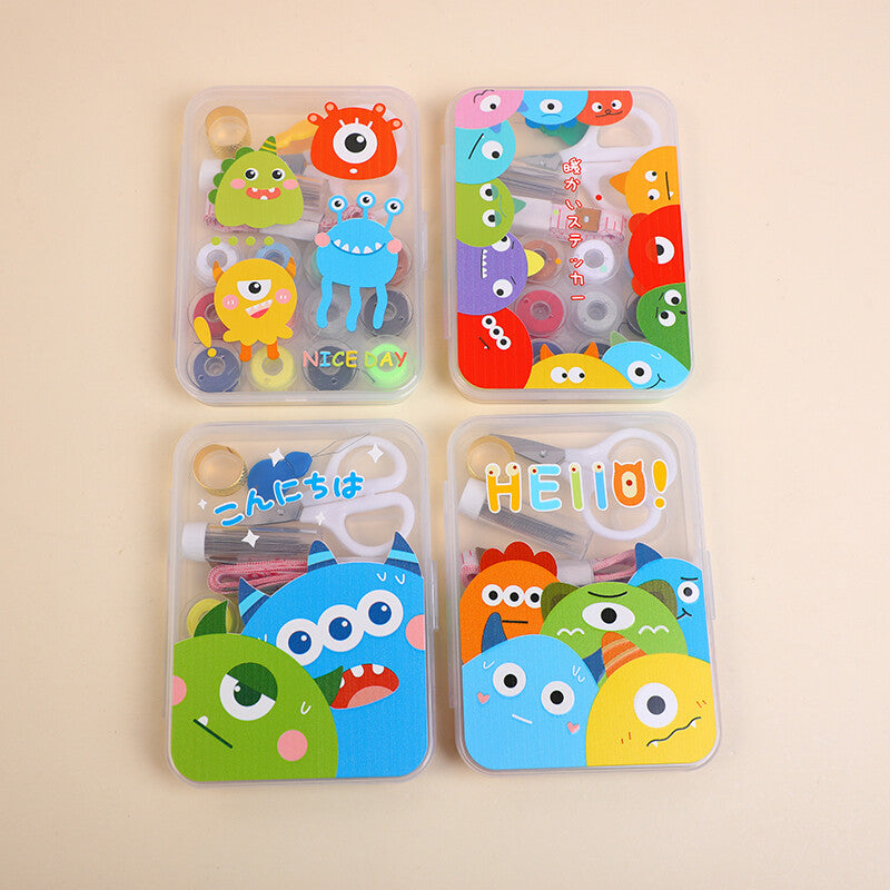 Scatola da cucito con serie di animali dei cartoni animati