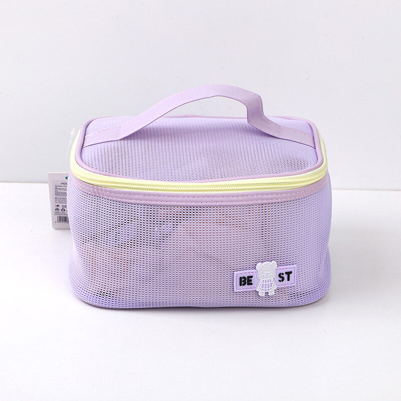 Trousse per cosmetici con coperchio aperto per le vacanze