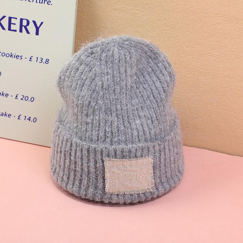 Cappello in maglia super morbido con logo in tessuto-grigio