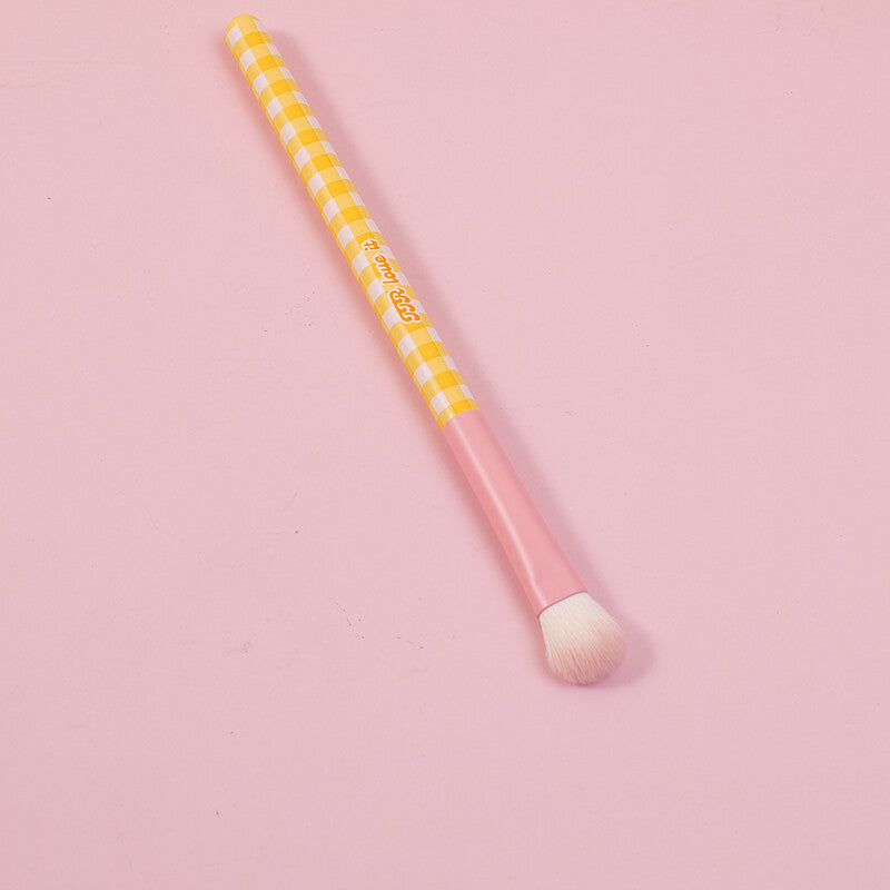 Pennello per ombretto delicato capovolto