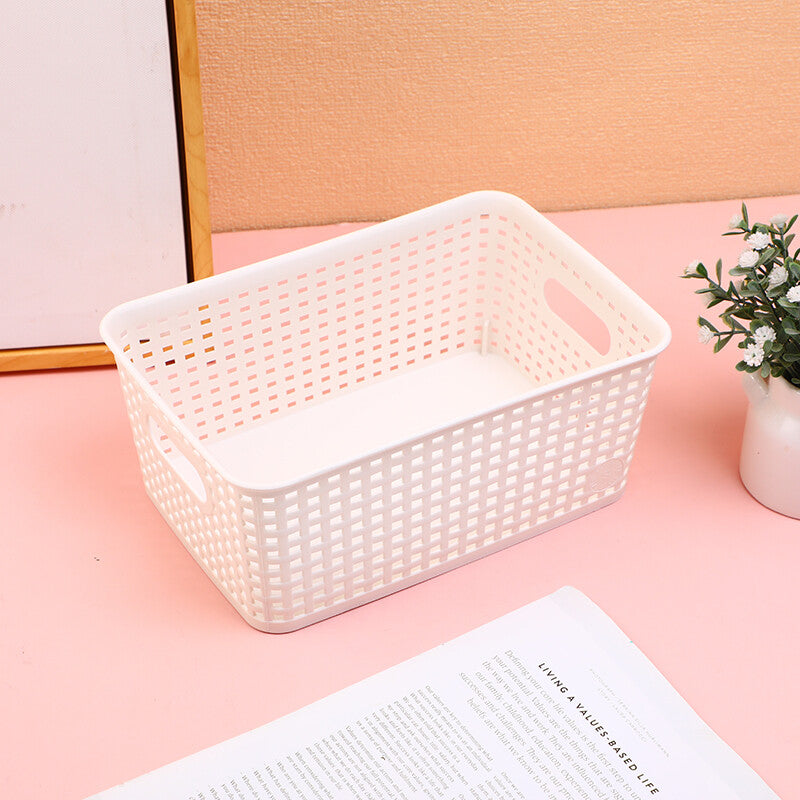 Cesto portaoggetti in finto rattan a scacchi