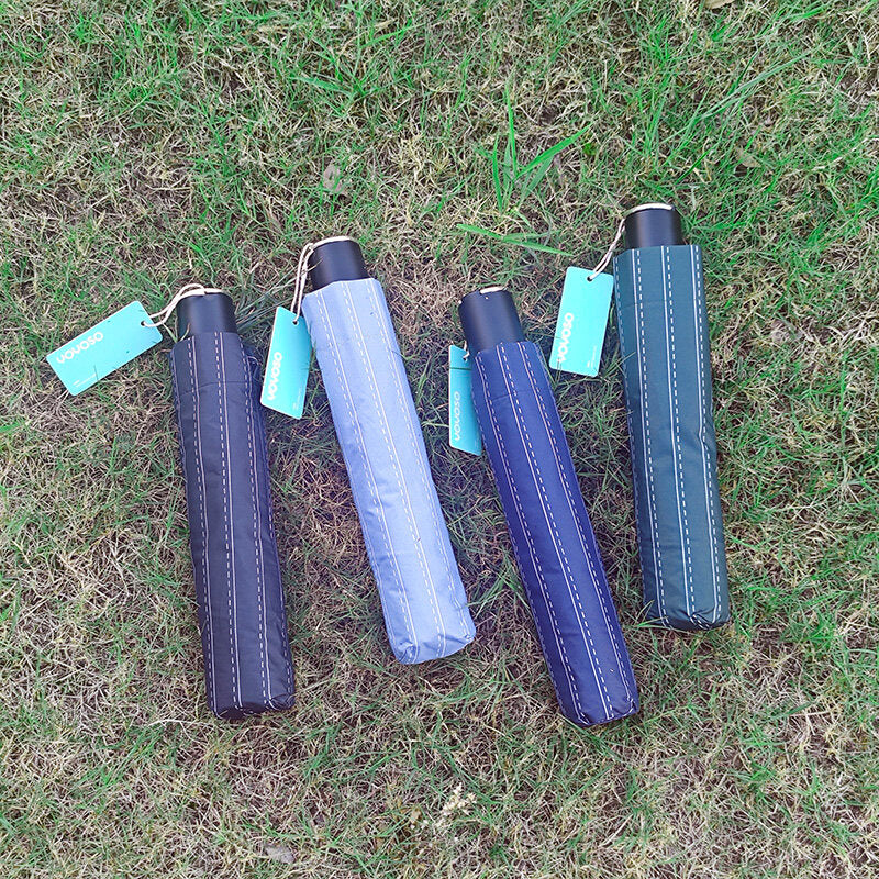 Ombrello pieghevole a tre ante