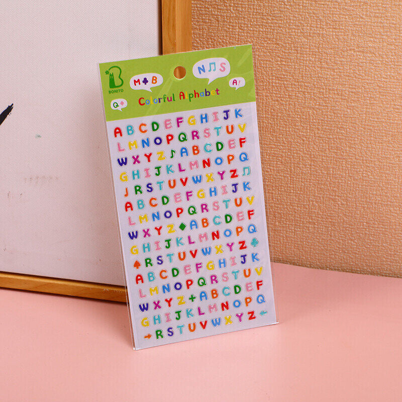 Adesivi colorati dell'alfabeto