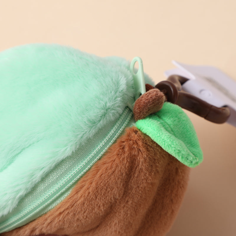 Divertente ciondolo a forma di animale in costume da frutta