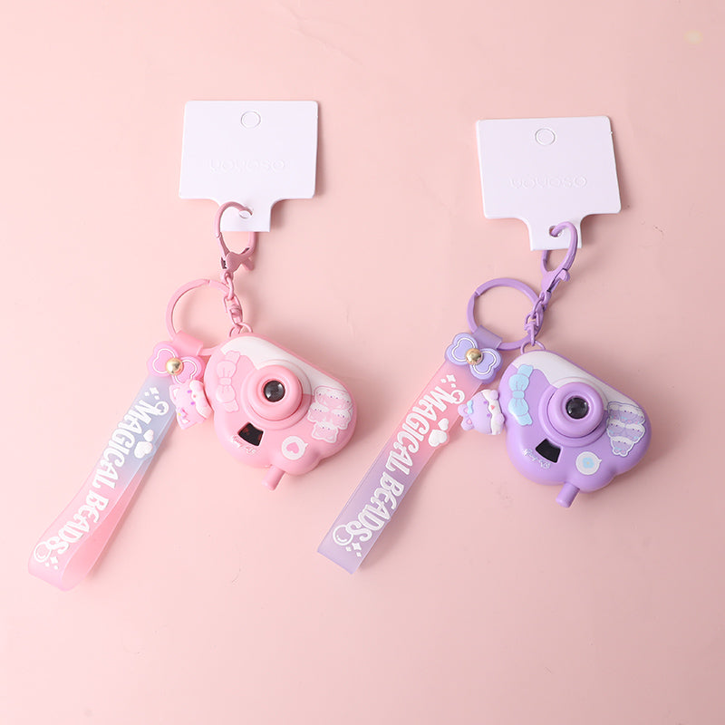 Volpe dalle grandi orecchie e coniglio sognante, portachiavi in corda da progetto