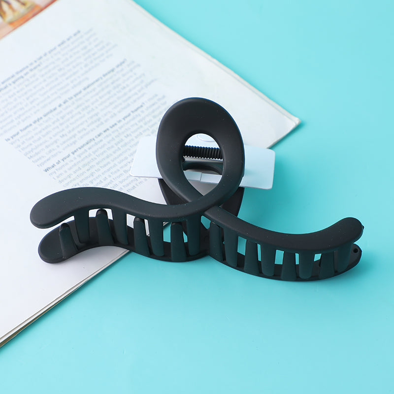 Pinza per Capelli Incrociata in Acrilico Opaco