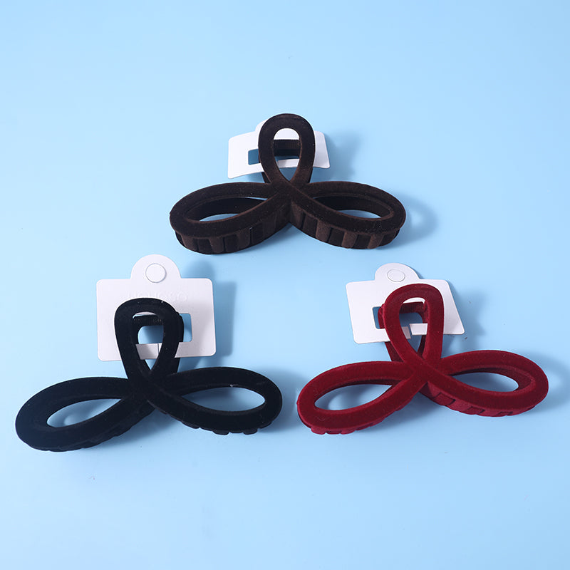 Fermaglio per capelli con floccatura strombata