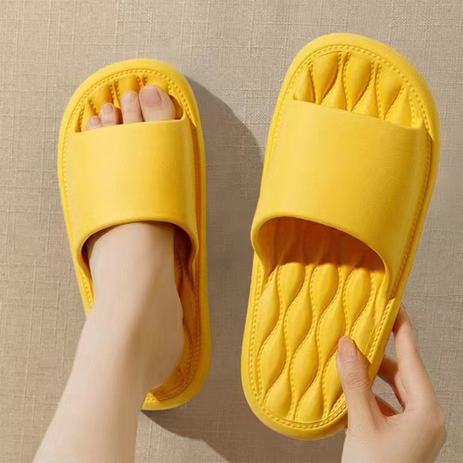 Pantofole da casa da donna con motivo a onde semplici di colore giallo taglia 40-41