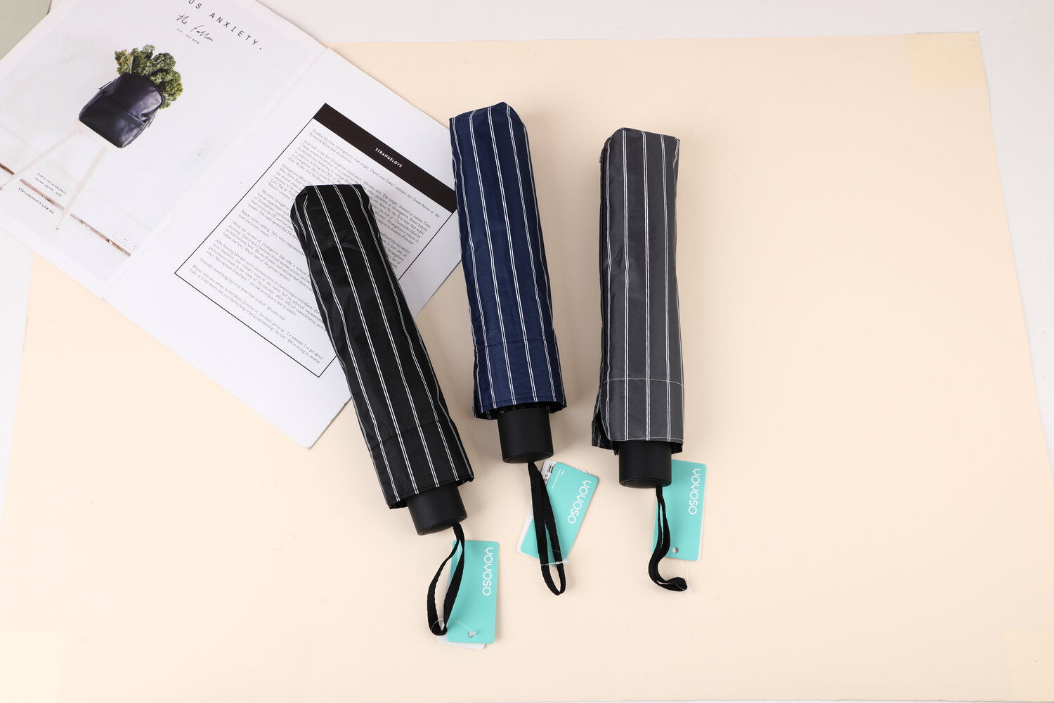 Ombrello parasole in vinile a 3 pieghe Plus