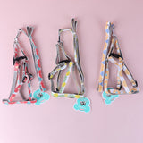 Pettorina e guinzaglio da 1,5 cm di fiori freschi di grandi dimensioni