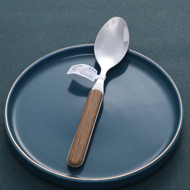 Cucchiaino da tè con venature del legno