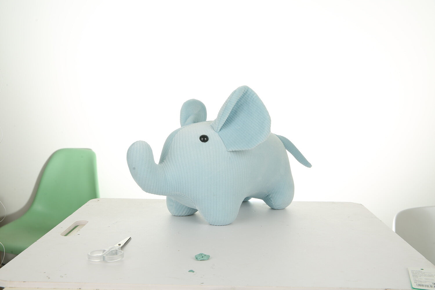 Peluche elefante blu in piedi 45 cm