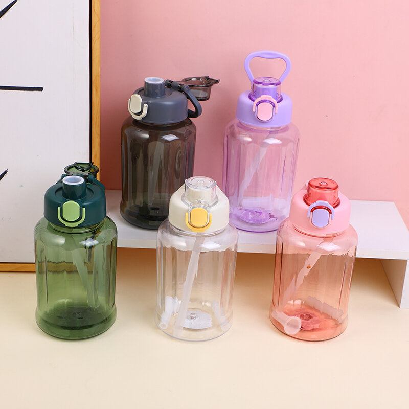 Borraccia sportiva con manico da 800 ml