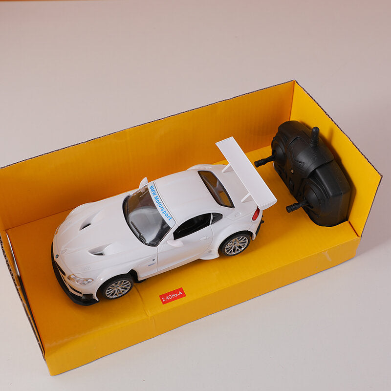 Auto telecomandata BMW Z4 in scala 1:24