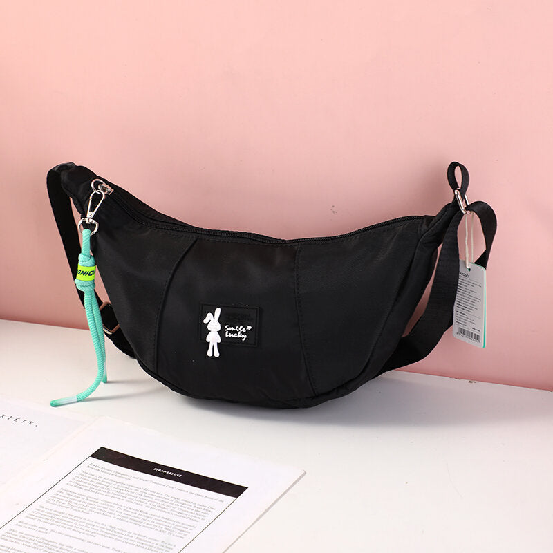 Borsa crossbody con logo del coniglio alla moda con cerniera nera