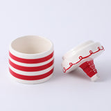 Barattolo di ceramica sigillato a forma di albero di Natale