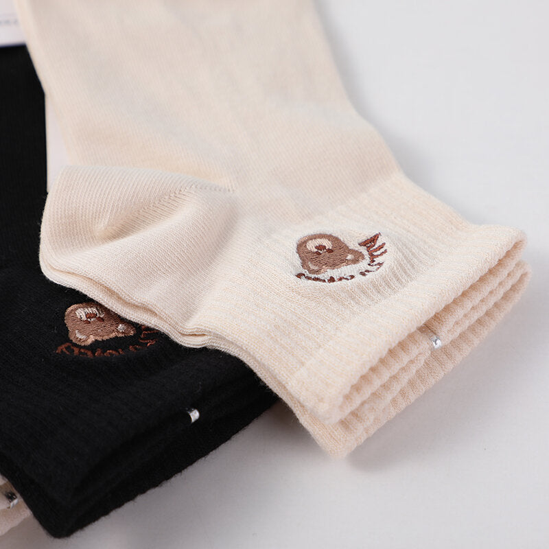 Calzini da donna alla moda con orsetto