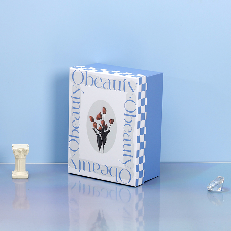 Scatola regalo rettangolare con campana a vento blu S