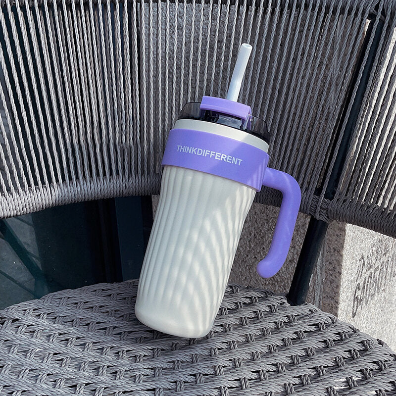 Tazza thermos per auto di grande capacità in tinta unita da 860 ml-bianco