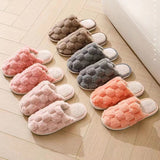 Pantofole semplici a quadri in tinta unita da donna con punta chiusa 40-41