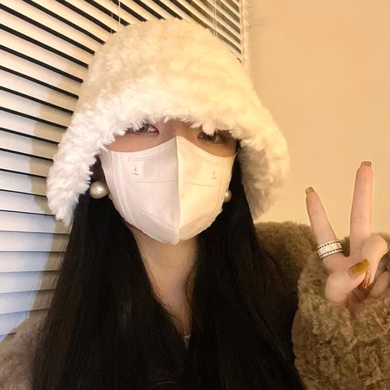 Cappello lavorato a maglia da donna in peluche semplice e di alta qualità, bianco