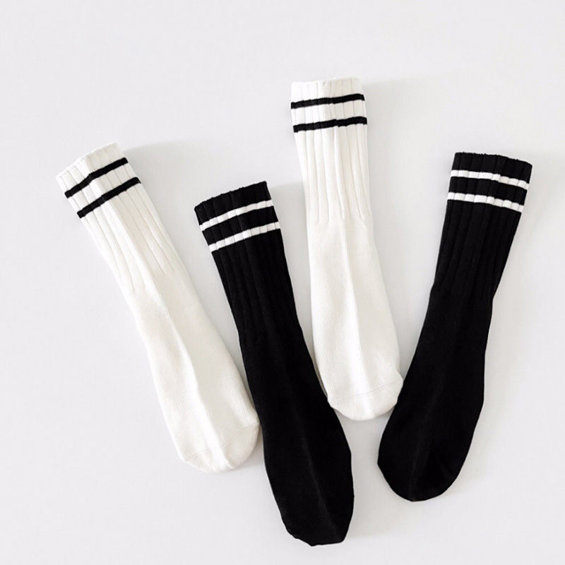 Calze da bambino a metà polpaccio a doppia riga preppy bianche e nere-M