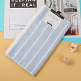 Asciugamano a quadri semplice-blu