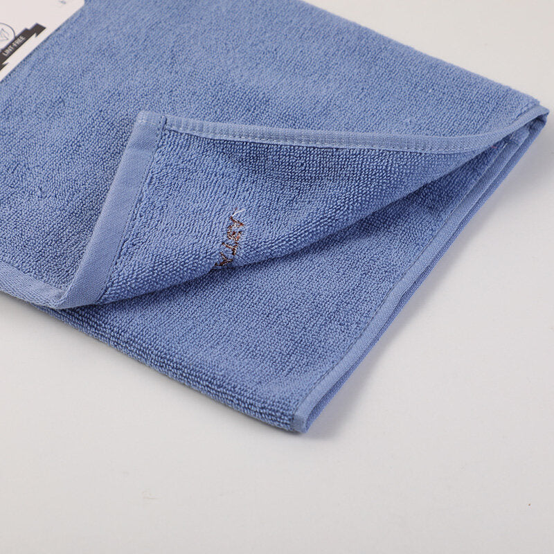 Asciugamano per bambini blu con latte e frutta