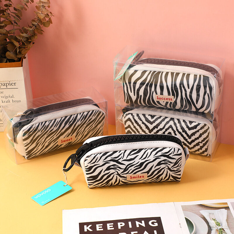 Borsa portamatite extra-large con cerniera della serie Zebra-stripe– 1 pezzo