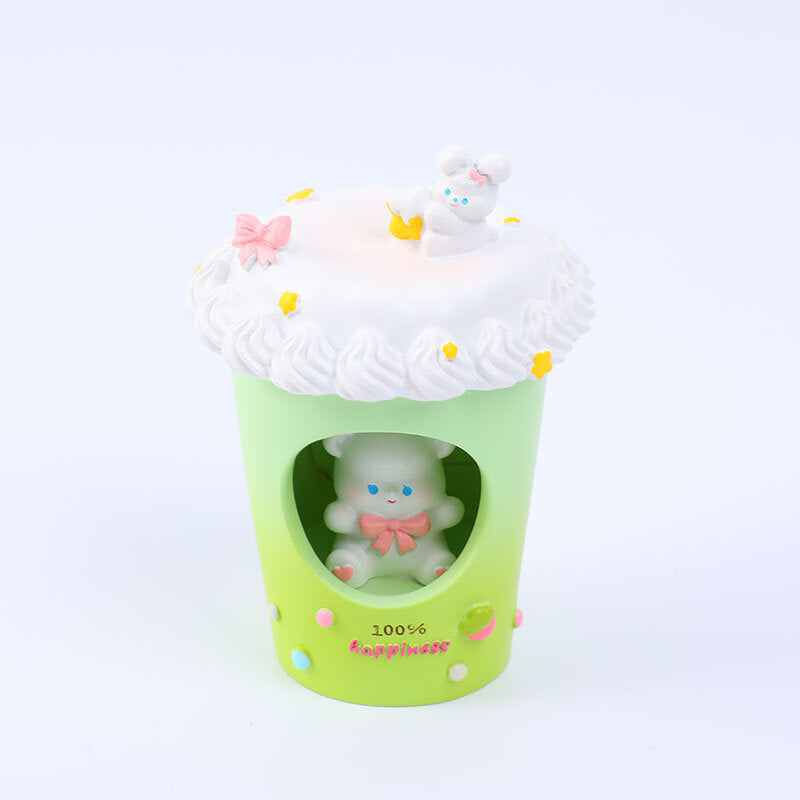 Decorazione a forma di tazza con orsetto