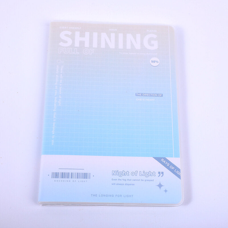 32K Essere il taccuino leggero e sottile rivestito di plastica - pagine interne a righe orizzontali