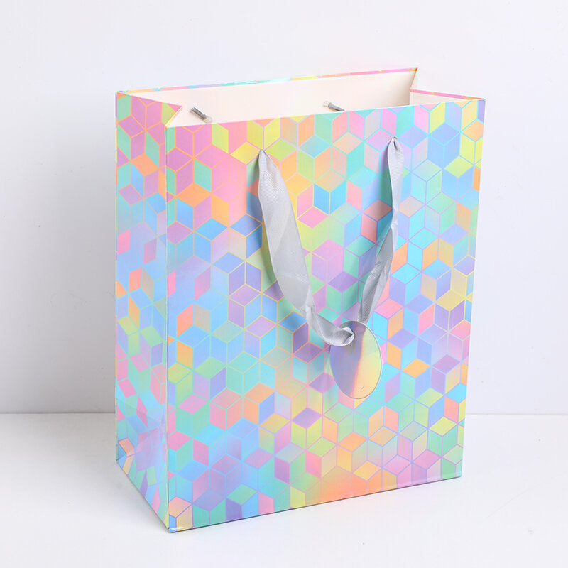 Borsa regalo verticale geometrica colorata-M