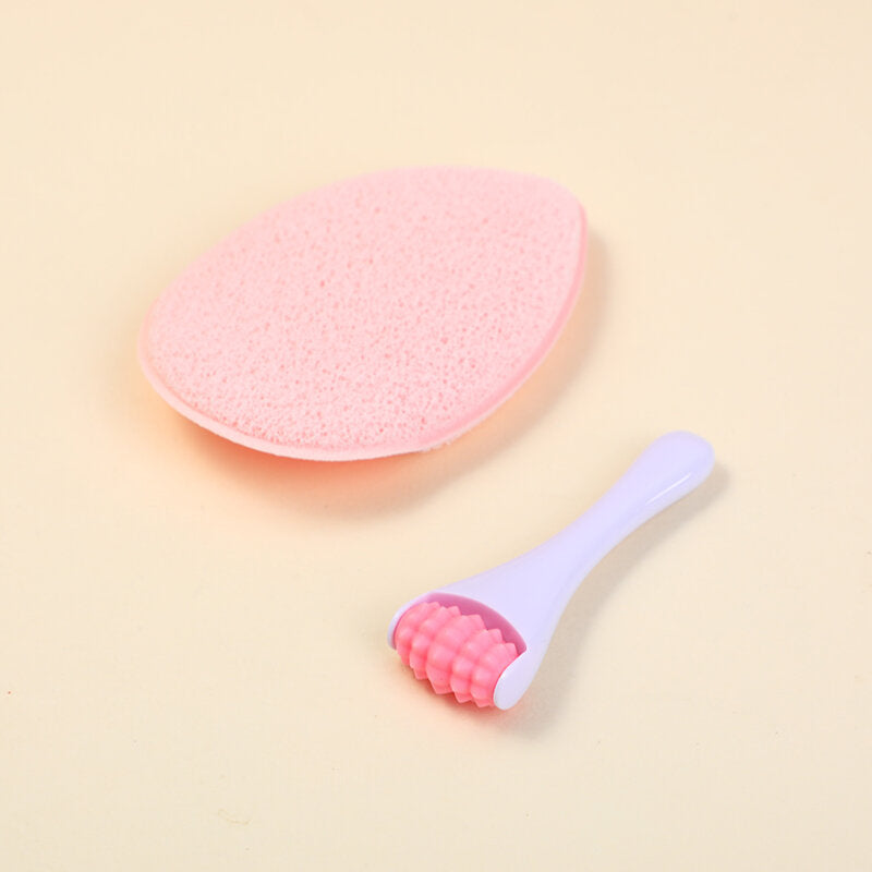 Set di bellezza con spugna e rullo per il viso