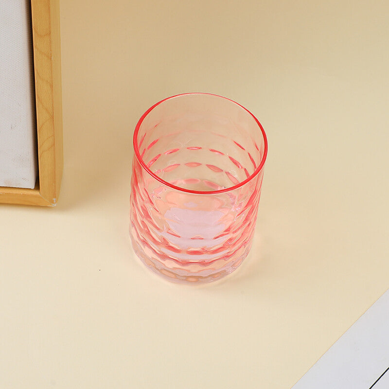 Tazza di vetro rosa